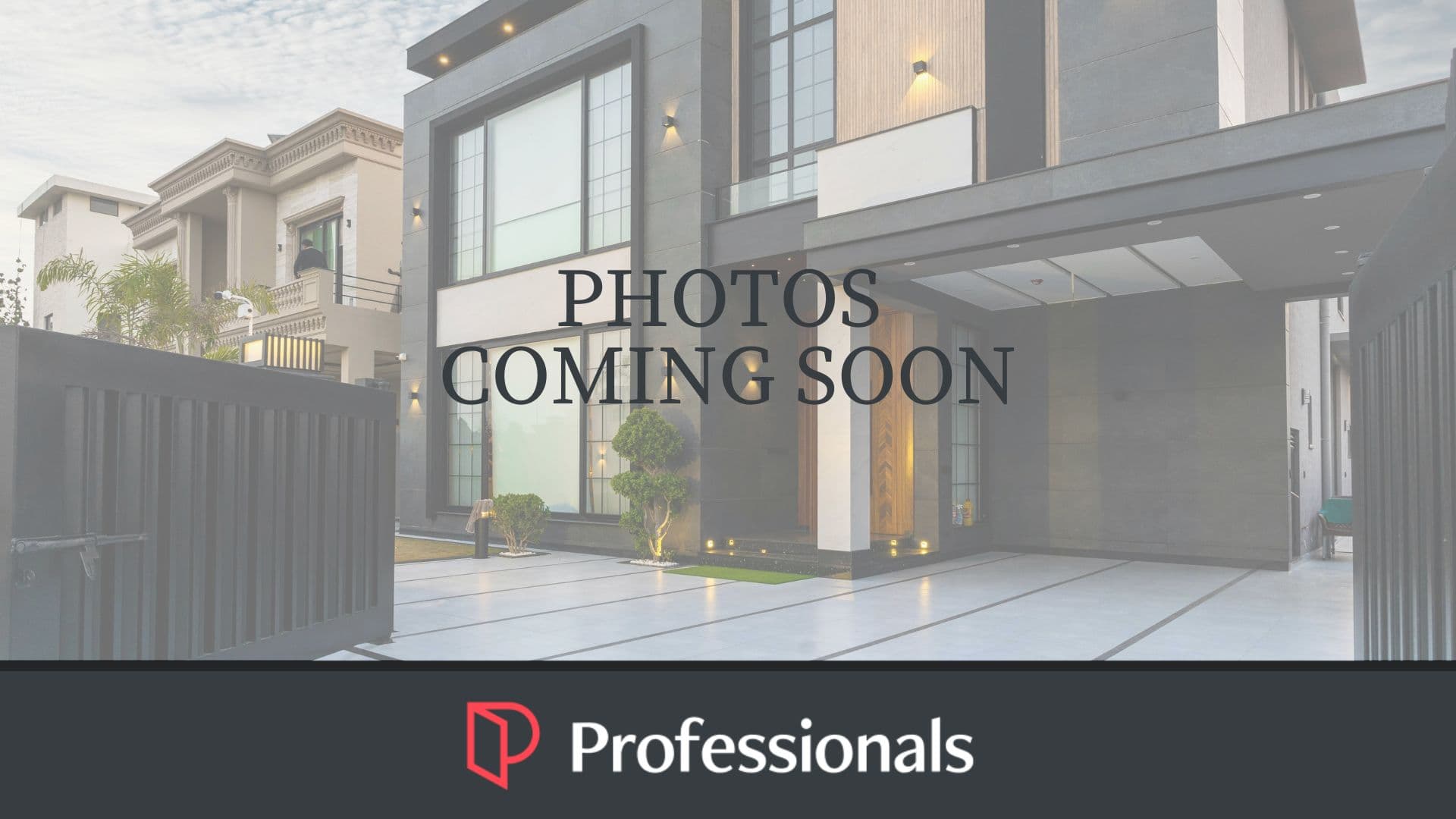 Modern Family Home in Harrisdale — image 1